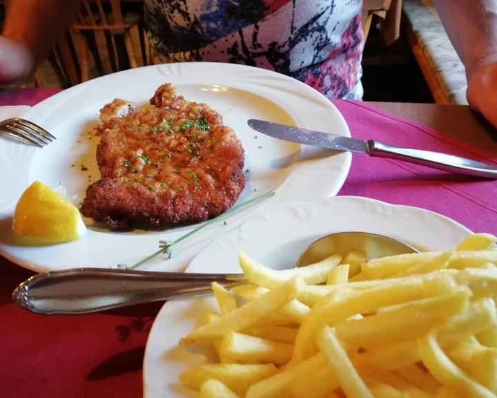 Bürgerstüble Friedrichsruhe "Zum Flad"